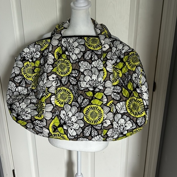 Vera Bradley citron print large duffle bag - Picture 2 of 4